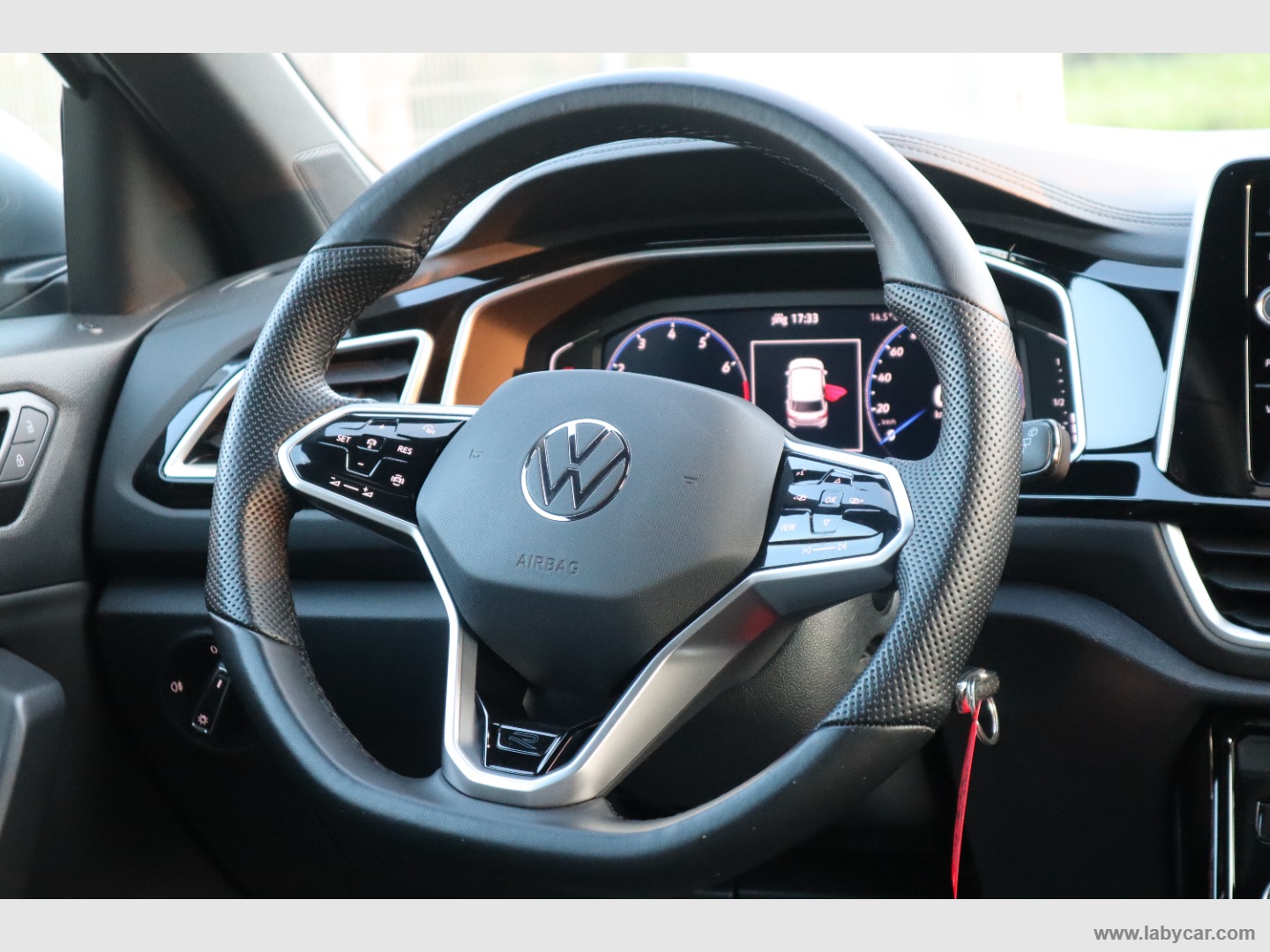 T-Roc 1.0 TSI R-Line - immagine 15
