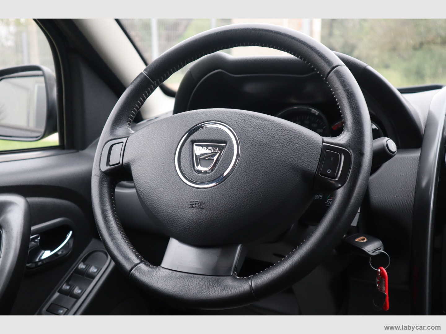 Duster 1.6 115 CV S&S 4x2 GPL Lauréate - immagine 15