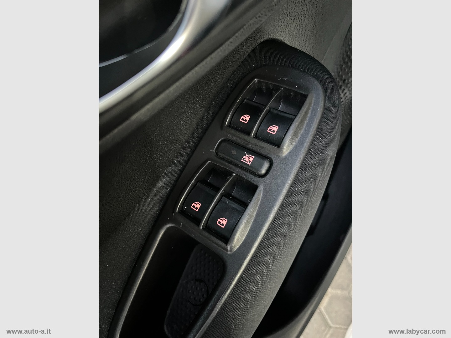 500L 1.3 MJT 95 CV Pop Star - immagine 15