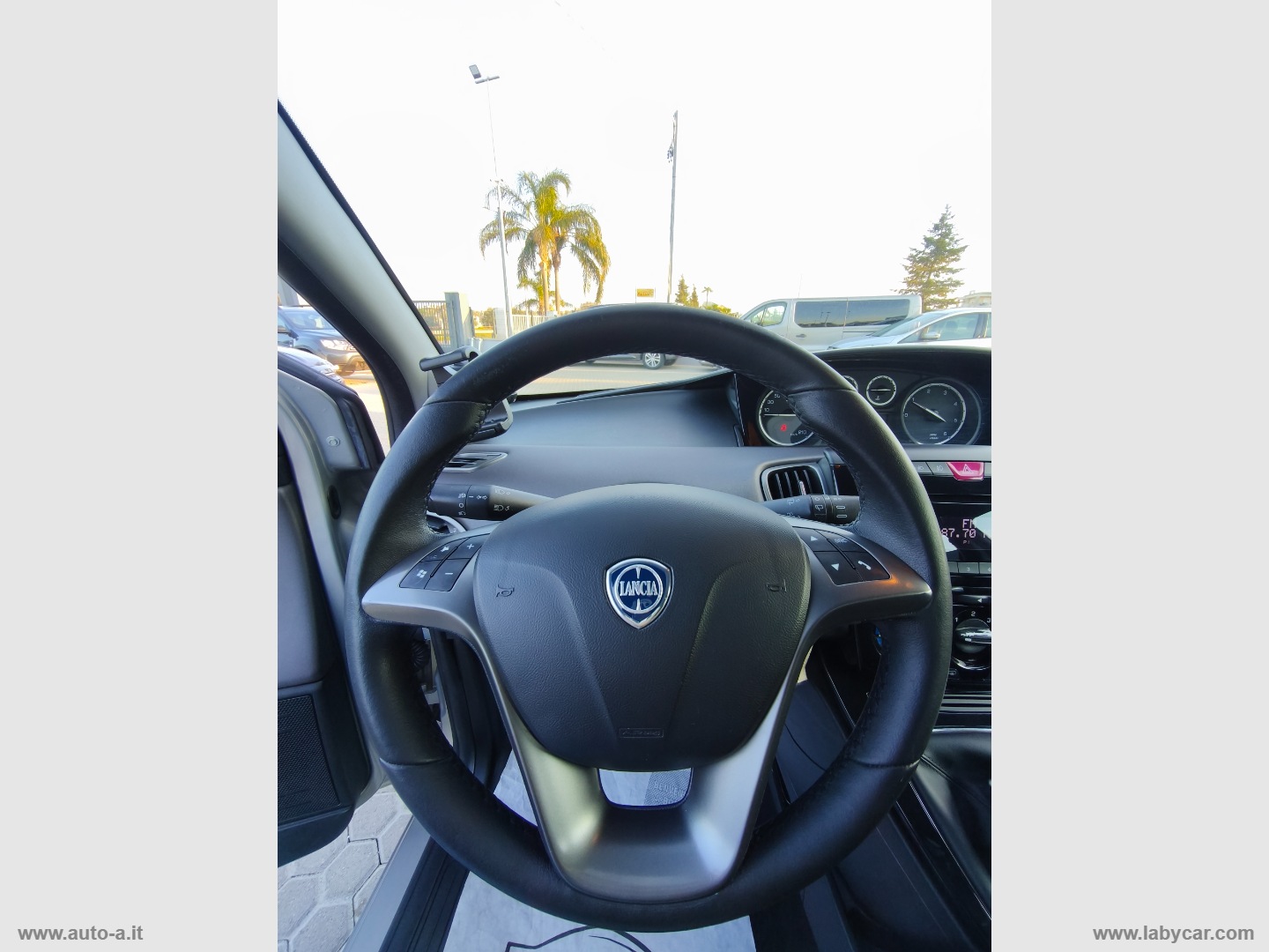 Ypsilon 1.3 MJT 95 CV 5p. S&S Platinum - immagine 15