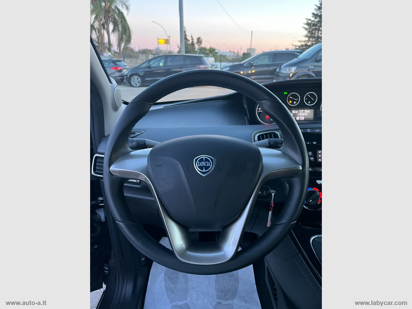 Ypsilon 1.2 69 CV 5p. S&S Silver - immagine 15