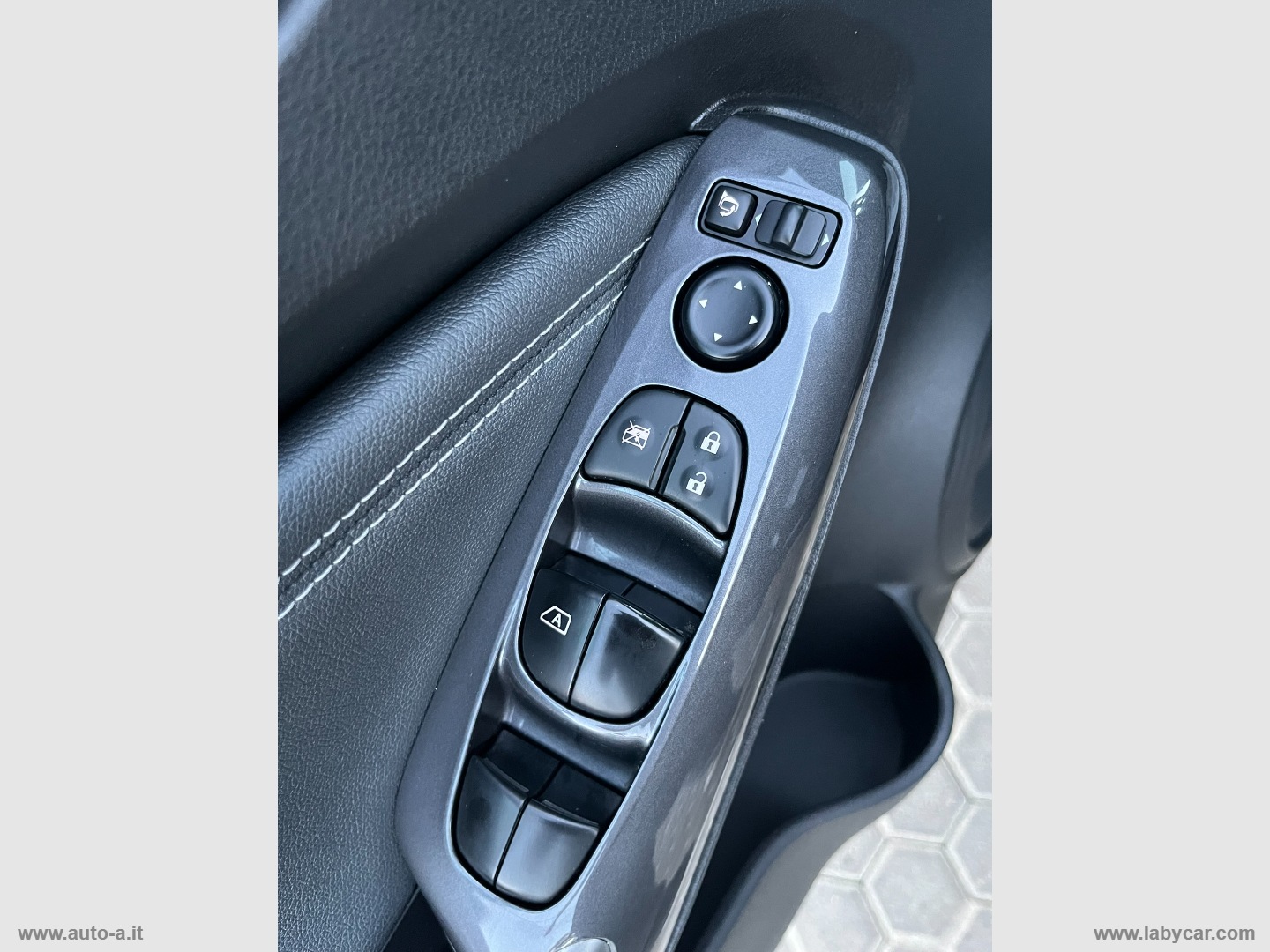 Juke 1.0 DIG-T 114 CV N-Connecta - immagine 15