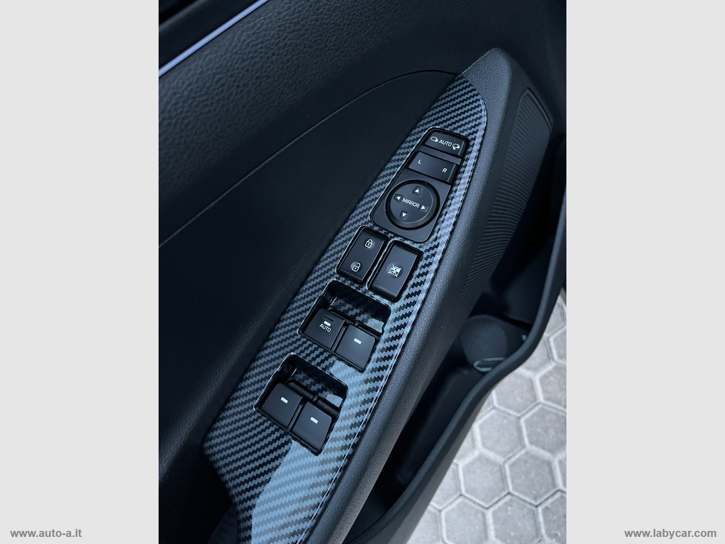 Tucson 1.7 CRDi XPossible - immagine 15
