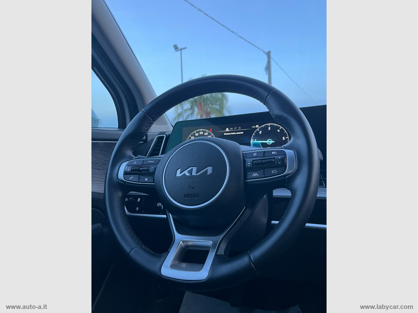 Sportage 1.6 CRDi MHEV Style 60.000 KM - immagine 15