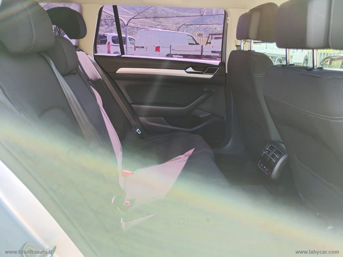 Passat Variant 2.0 TDI DSG Business BMT - immagine 15