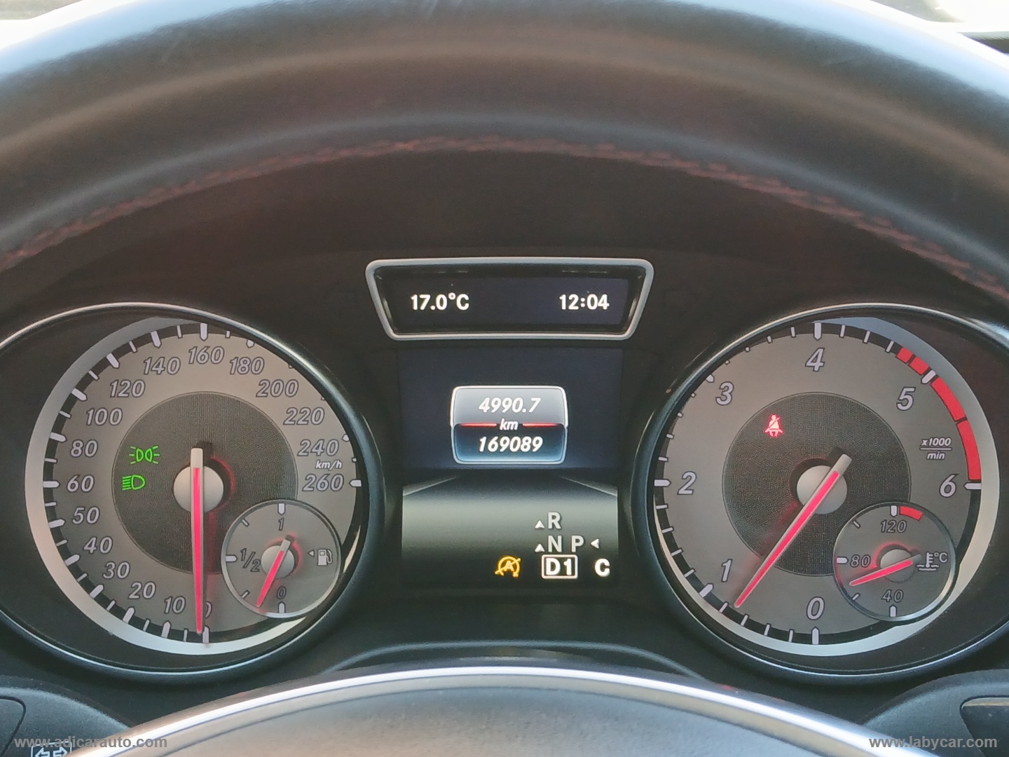 GLA 200 d Automatic 4Matic Sport - immagine 15