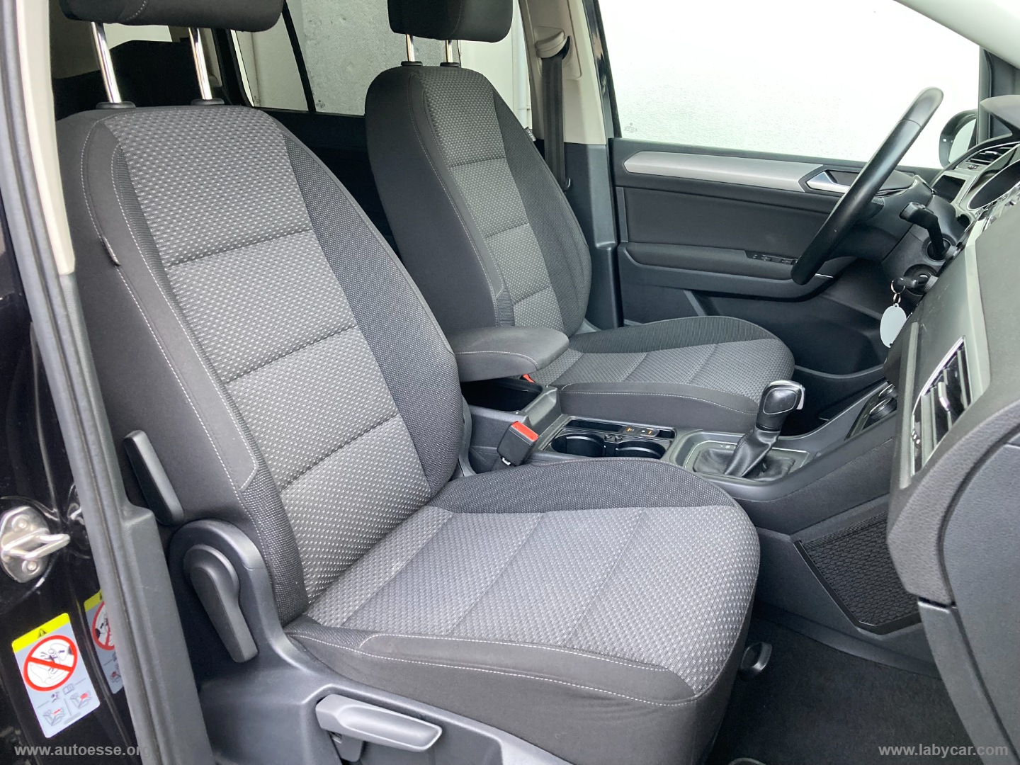 Touran 2.0 TDI 150 CV DSG Business BMT - immagine 15