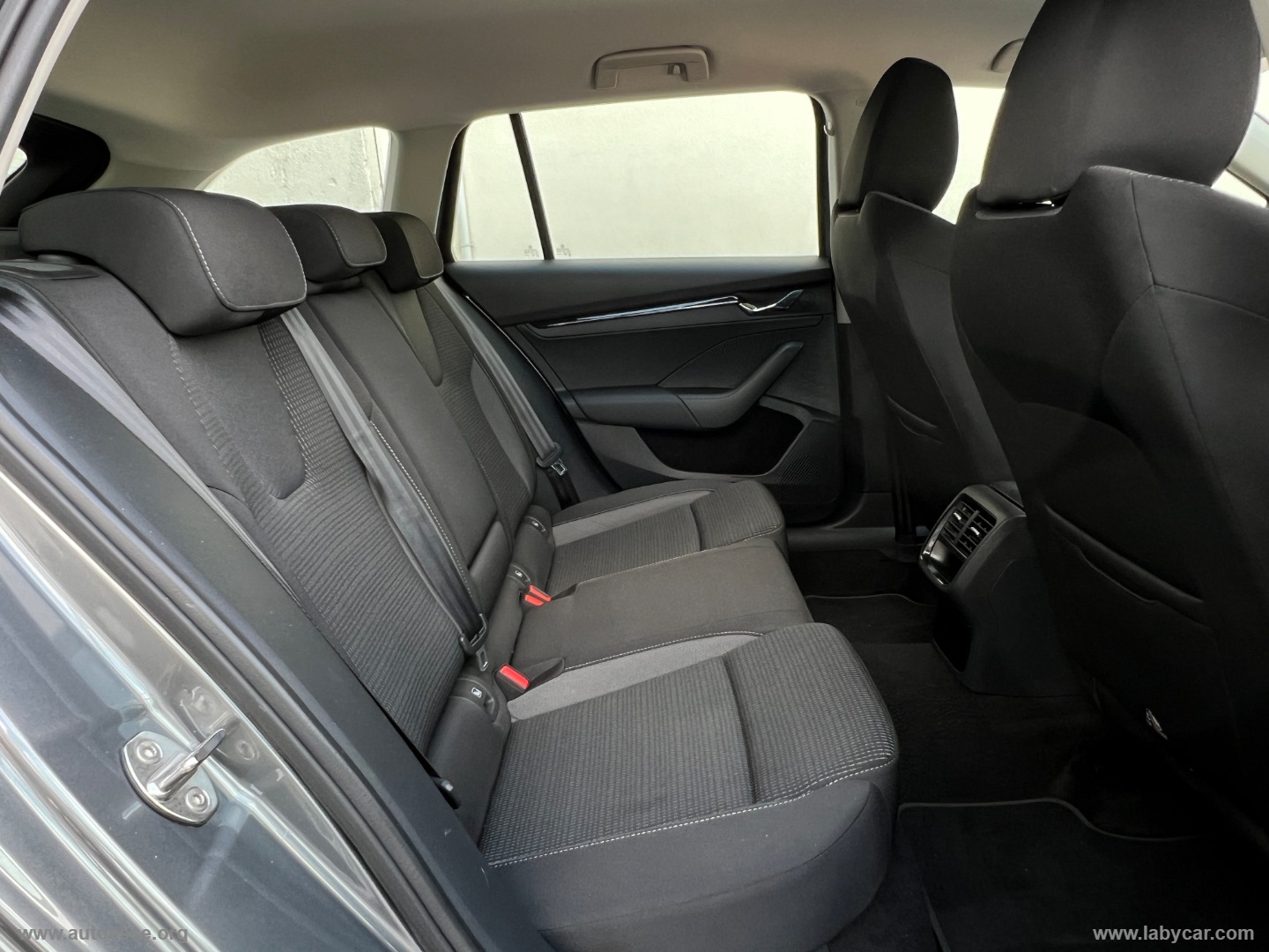 Octavia 2.0 TDI EVO SCR DSG Wagon Style - immagine 15