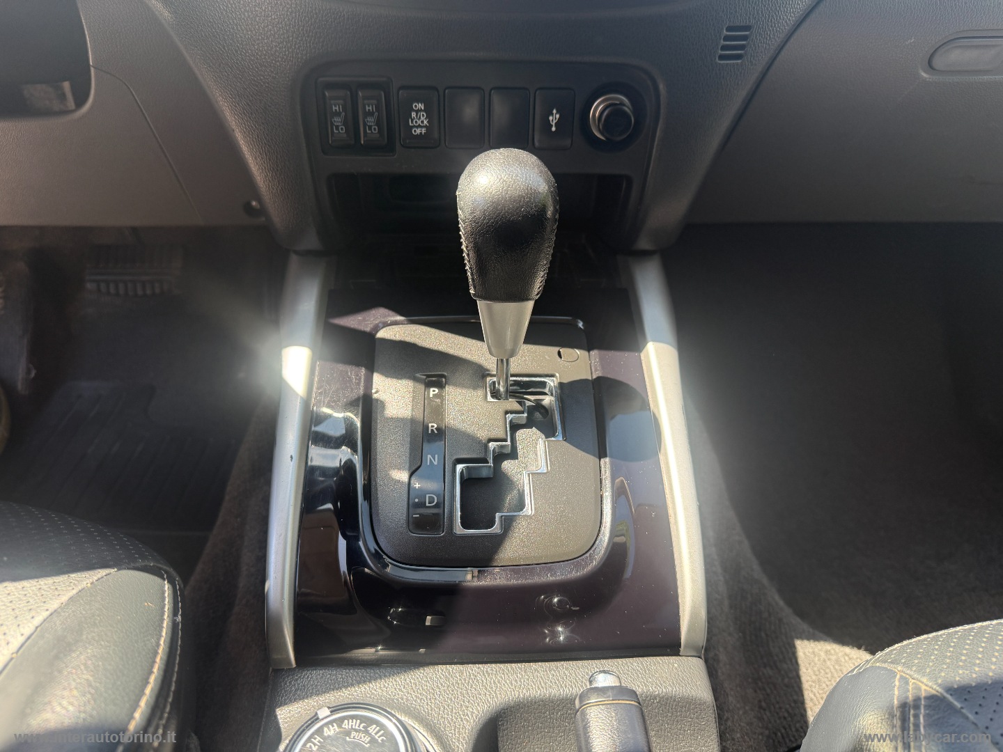 Fullback 2.4 180CV Doppia Cabina aut. LX - immagine 15