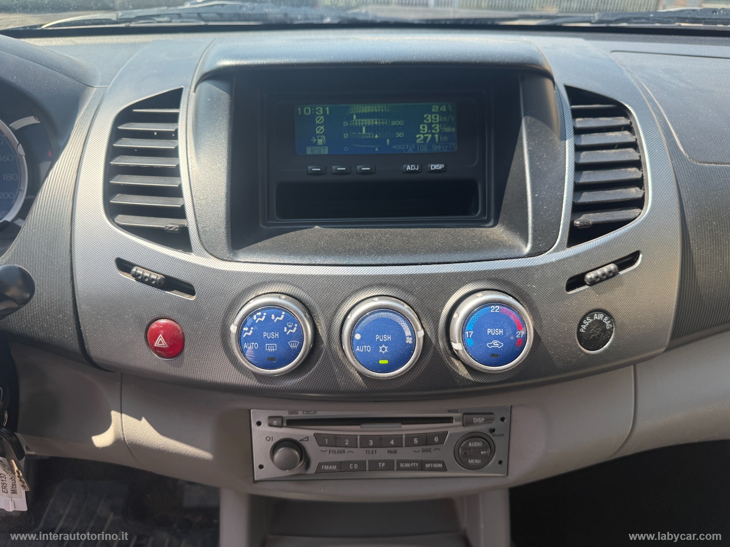 L200 2.5 DI-D/136CV Double Cab Intense - immagine 15