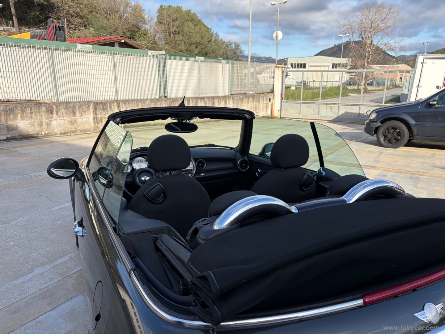 Mini Cooper SD Cabrio - immagine 15