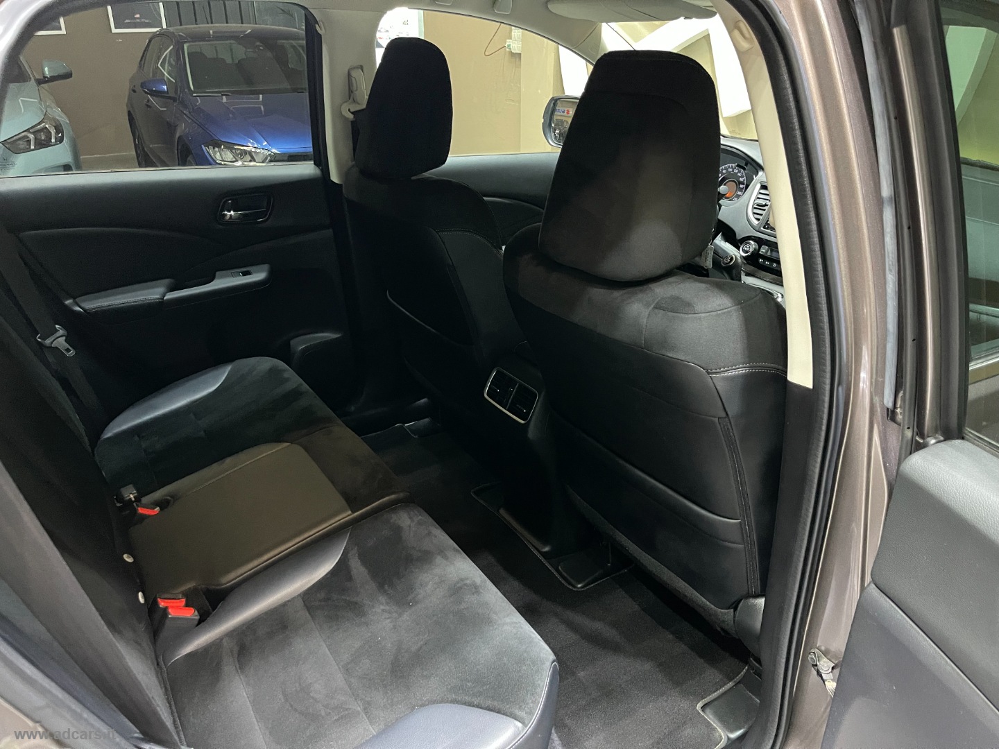 CR-V 1.6 i-DTEC Lifestyle Navi 4WD *ALCANTARA/PELLE*TELECAMERA*SENSORI* - immagine 15