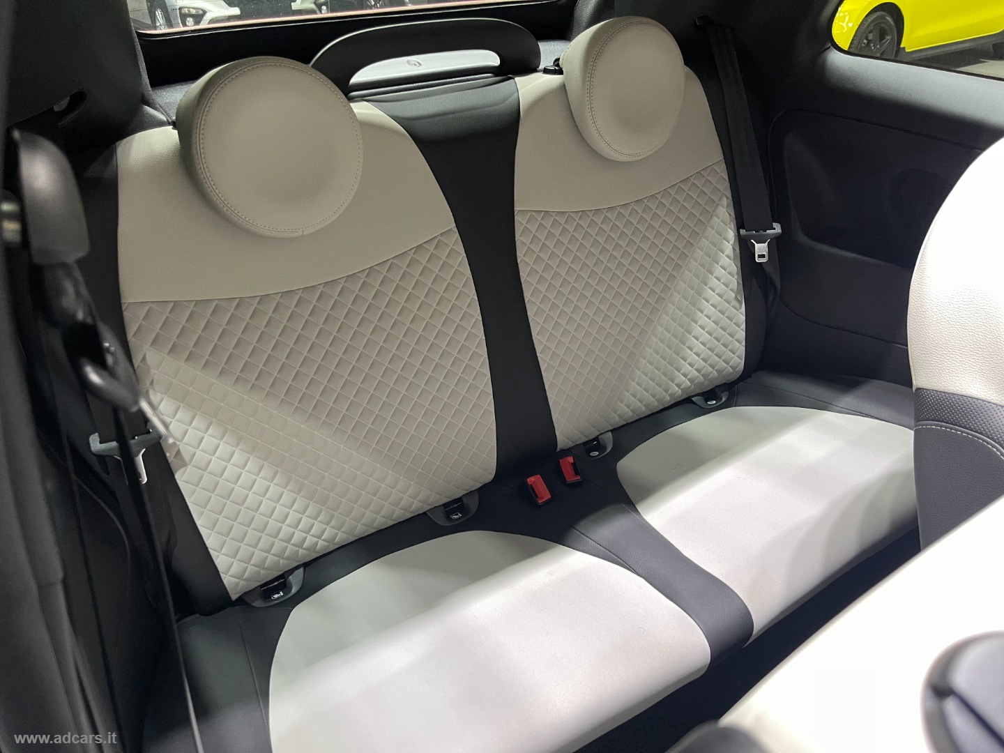 500 Cabrio Hybrid DOLCEVITA *NEOPATENTATI* - immagine 15