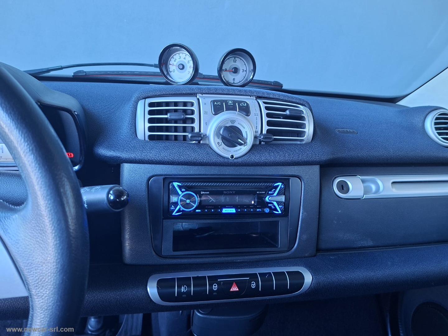 fortwo 1000 52 kW MHD coupé pure - immagine 15
