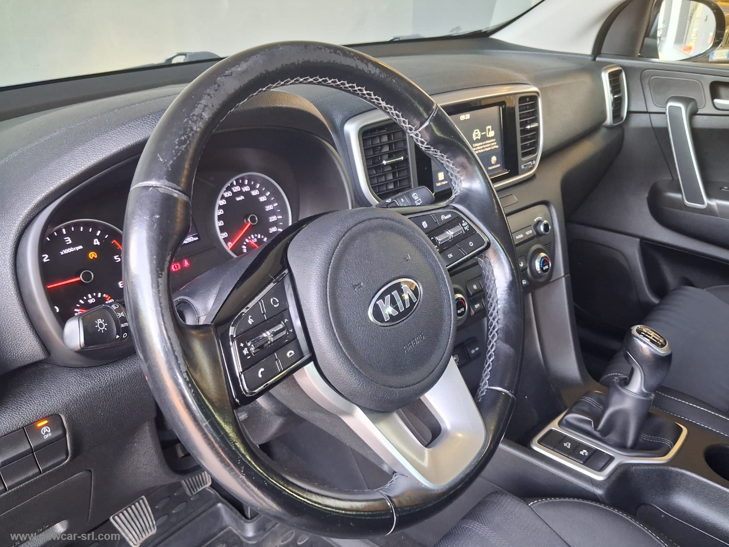 Sportage 1.7 CRDI 2WD Urban - immagine 15