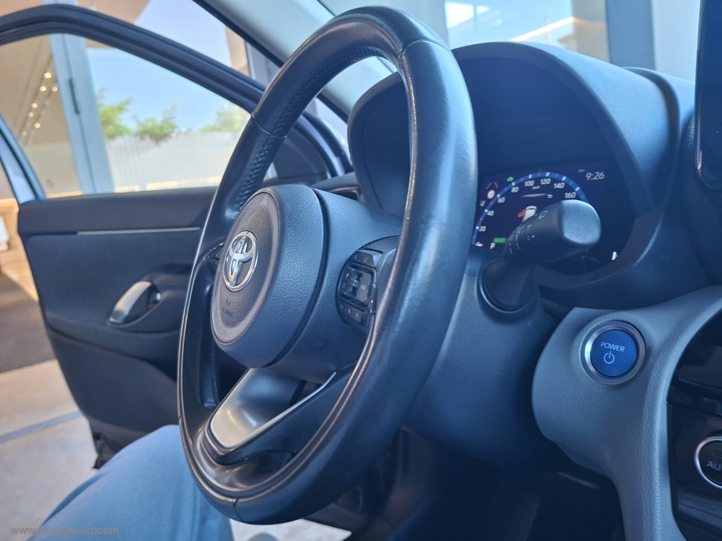 Yaris Cross 1.5 Hybrid 5p. E-CVT Busin. - immagine 15