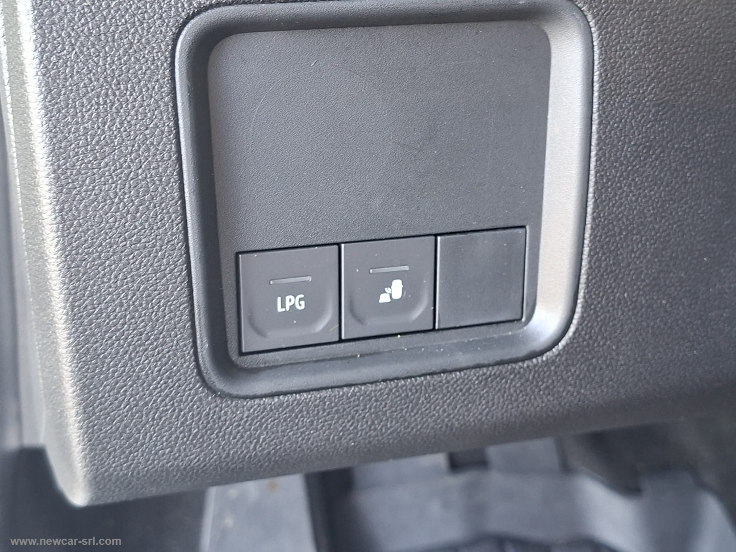Duster 1.0 TCe GPL 4x2 Extreme - immagine 15