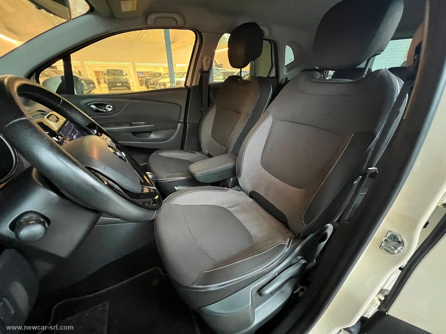 Captur 1.5 dCi 8V 90 CV S&S Live - immagine 15