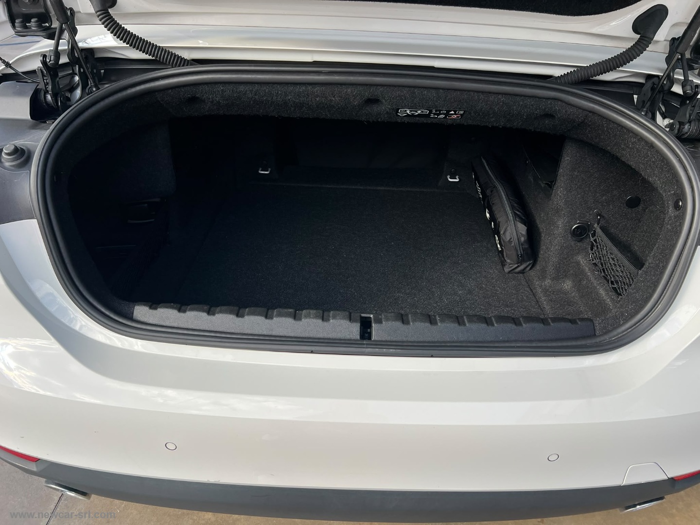 420d 48V Cabrio Msport - immagine 15