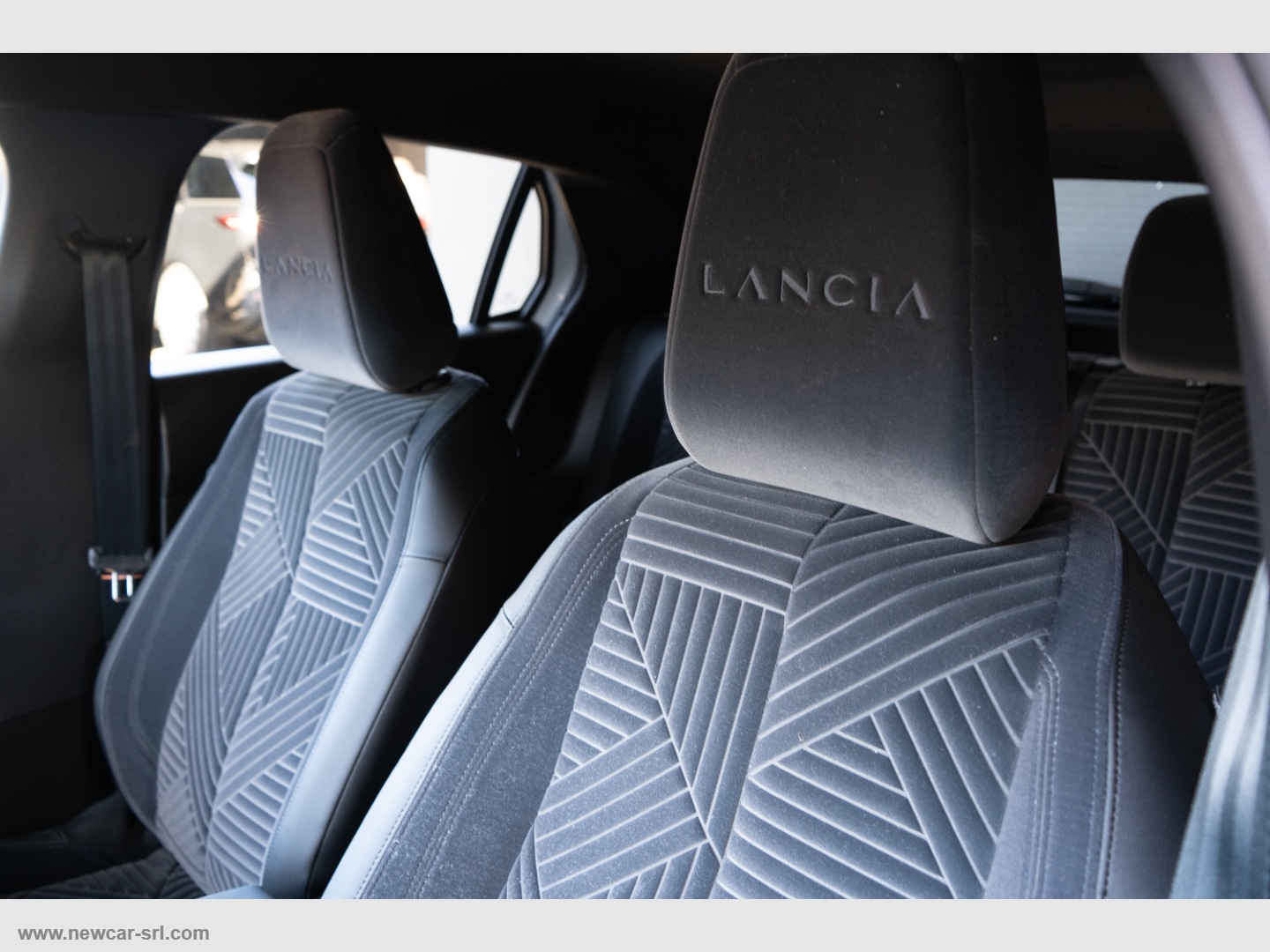 Ypsilon Hybrid e-DCT - immagine 15