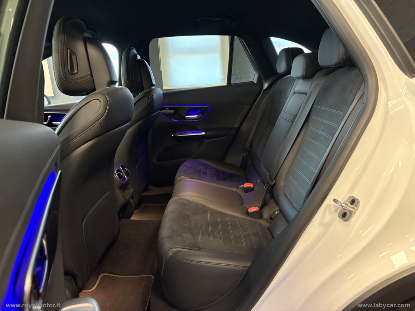 GLC 220 d 4Matic AMG Line - immagine 15