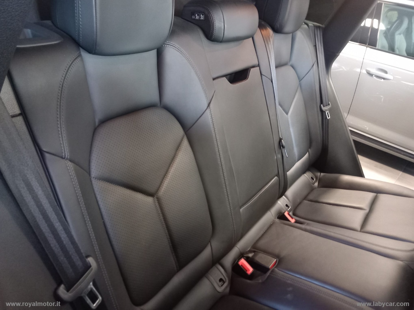 Macan 2.0 TUTTI TAGLIANDI UFFICIALI PORSCHE - immagine 15