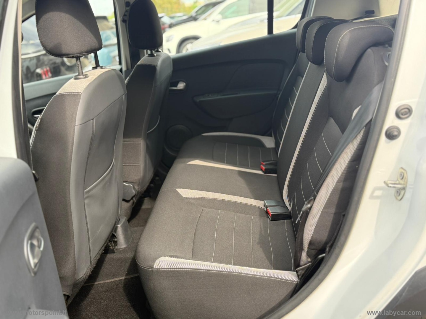 Sandero Stepway 0.9 TCe 12V T-GPL 90 S&S - immagine 15