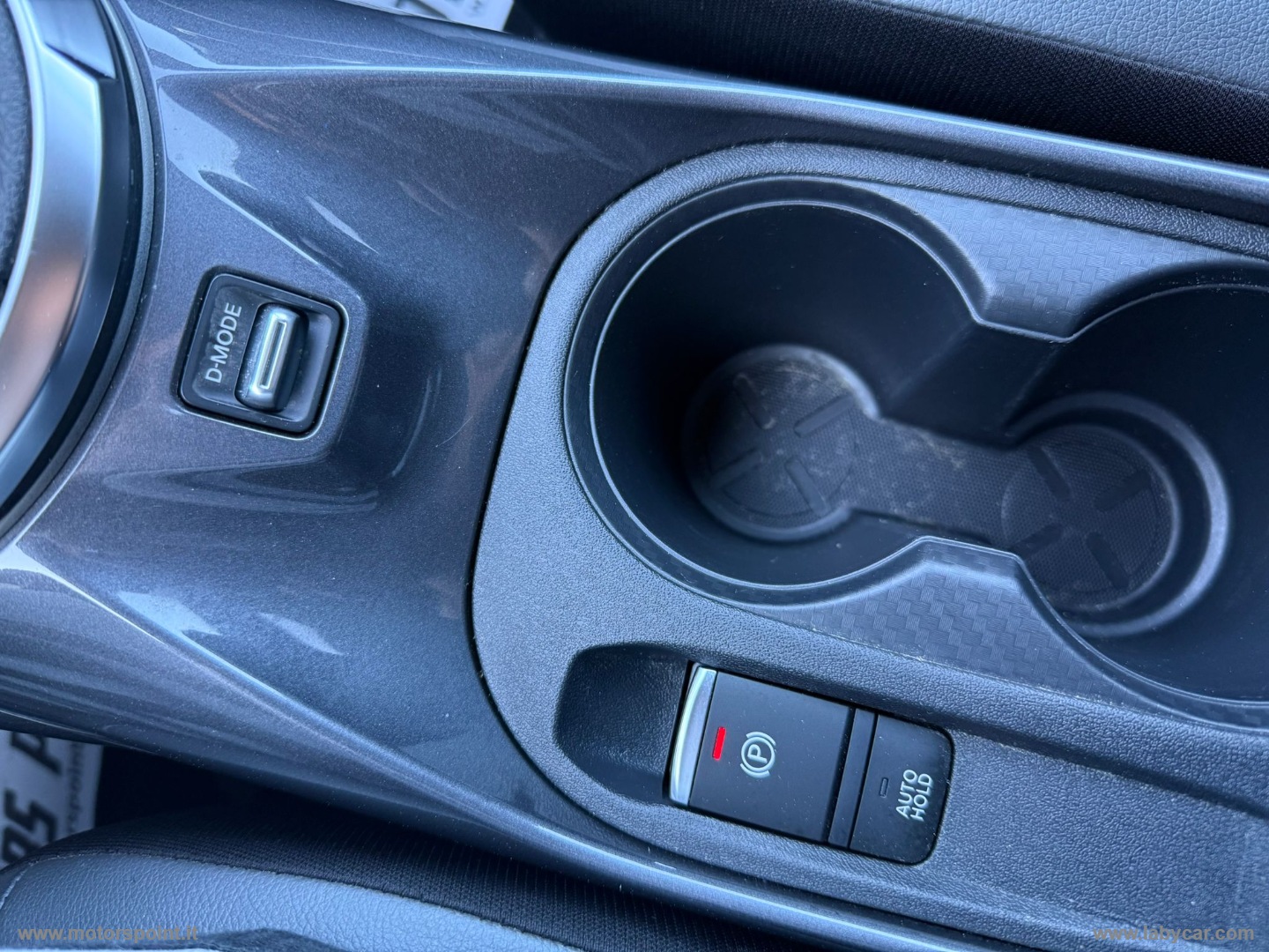 Juke 1.0 DIG-T 114 CV N-Connecta - immagine 15