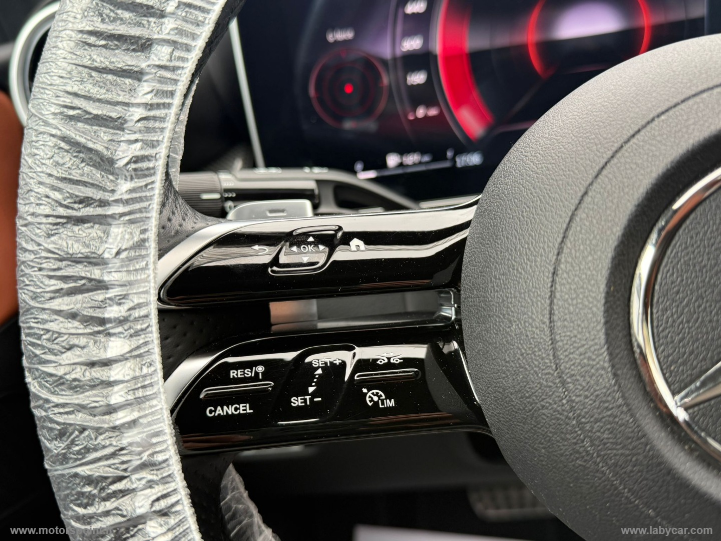 GLC 220 d 4Matic Coupé Advanced - immagine 15