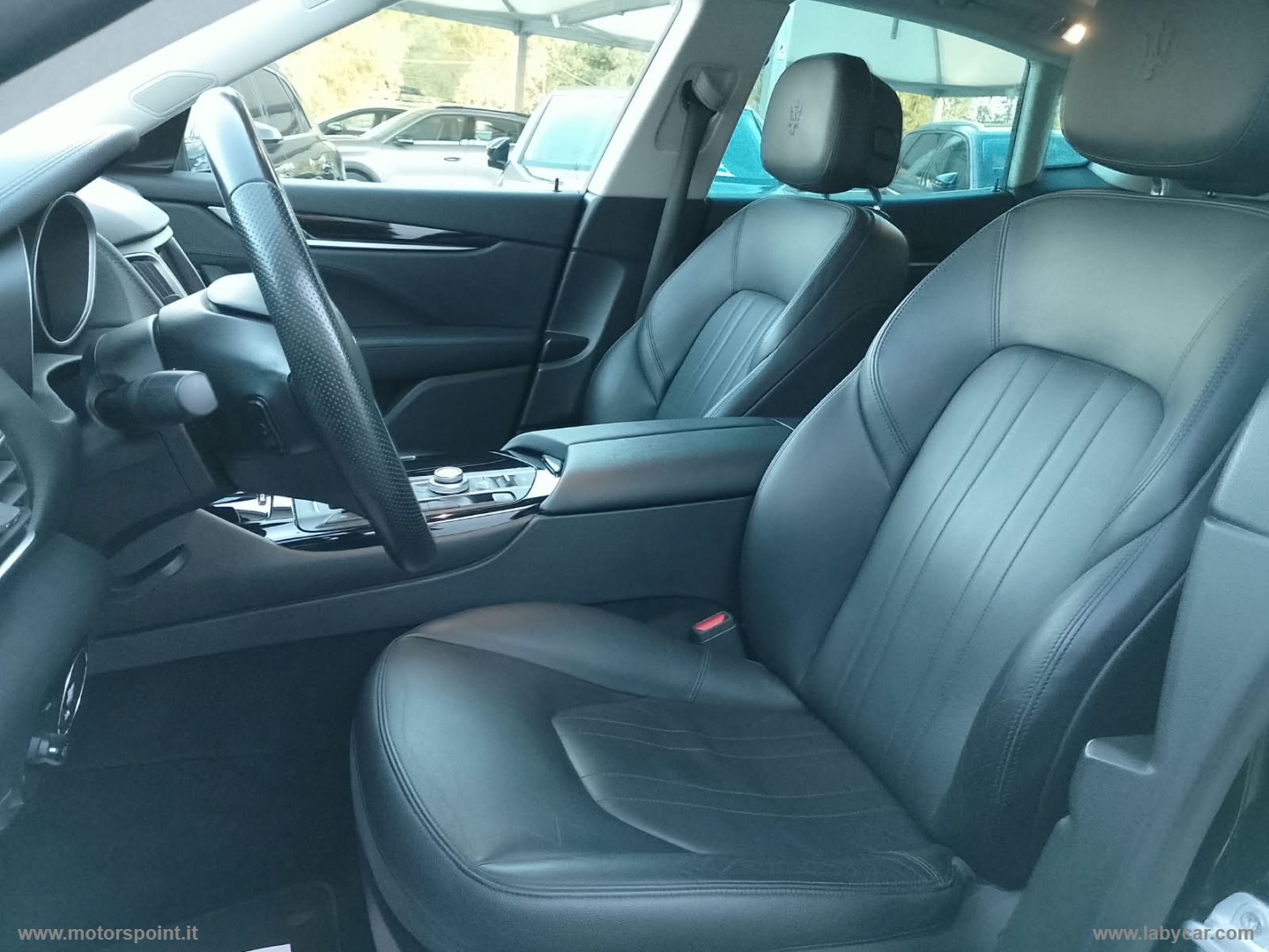 Levante V6 Diesel 275 CV AWD Nerissimo - immagine 15