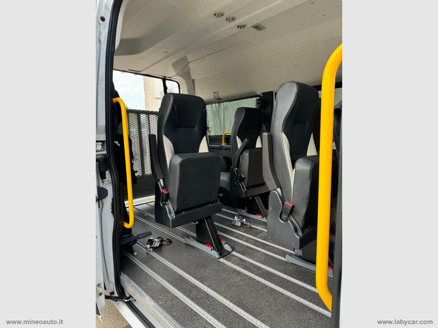 Ducato 30 2.3 MJT 150CV TRASPORTO DISABILE - immagine 15