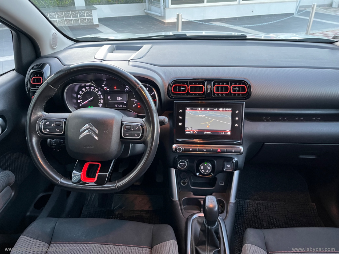 C3 Aircross BlueHDi 100 Shine - immagine 15
