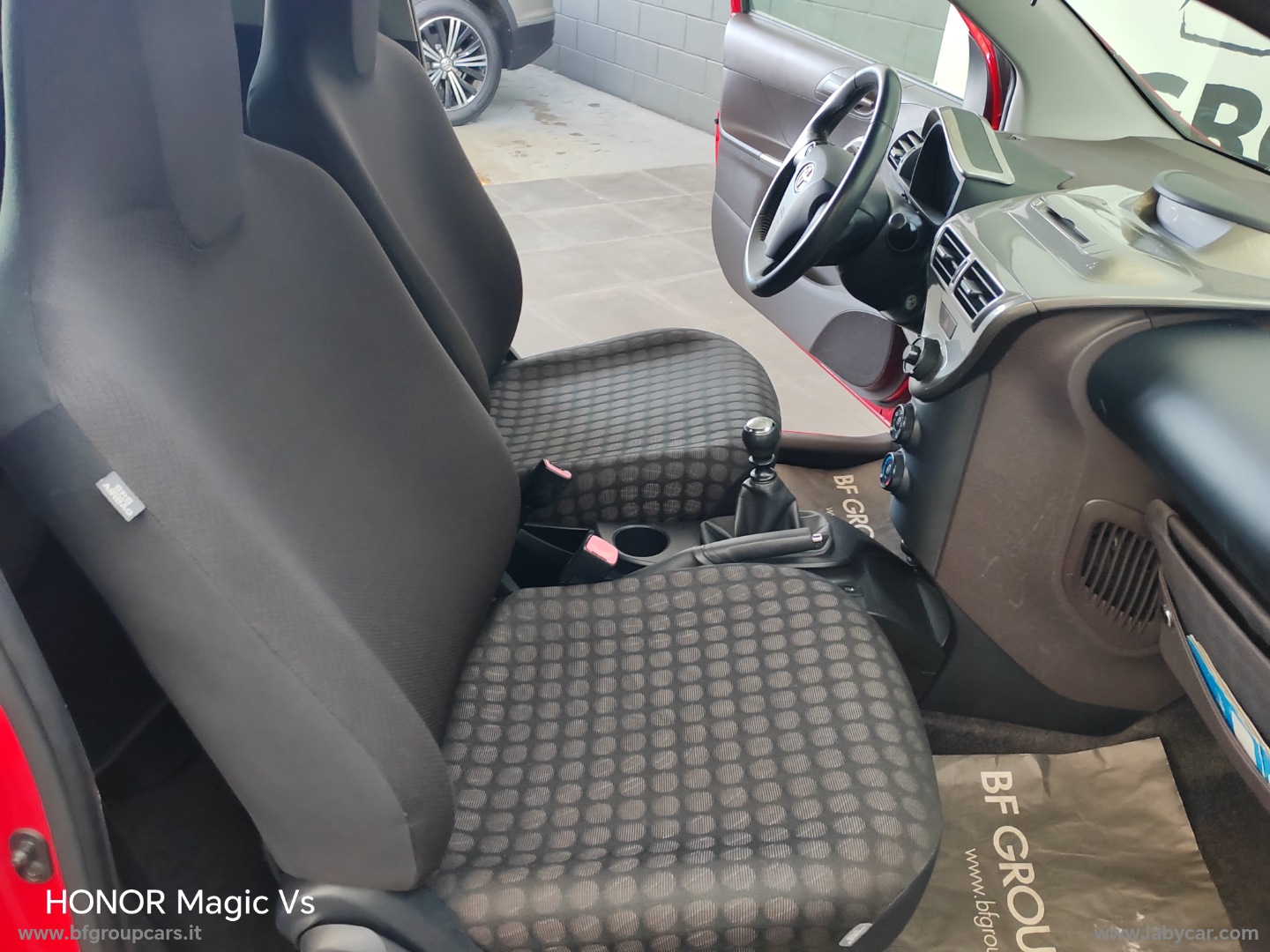 IQ 1.0 VVT-I - immagine 15