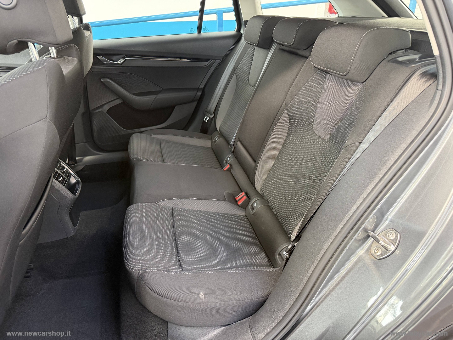 Octavia 1.5 TSI ACT Wagon Executive - immagine 15