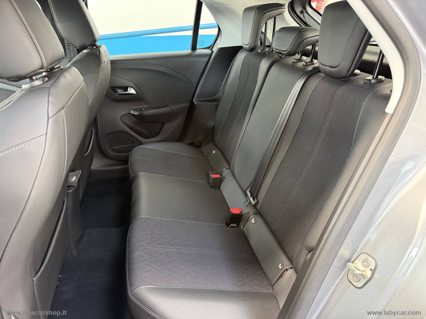 Corsa 1.2 100 CV Elegance NEOPATENTATI - immagine 15