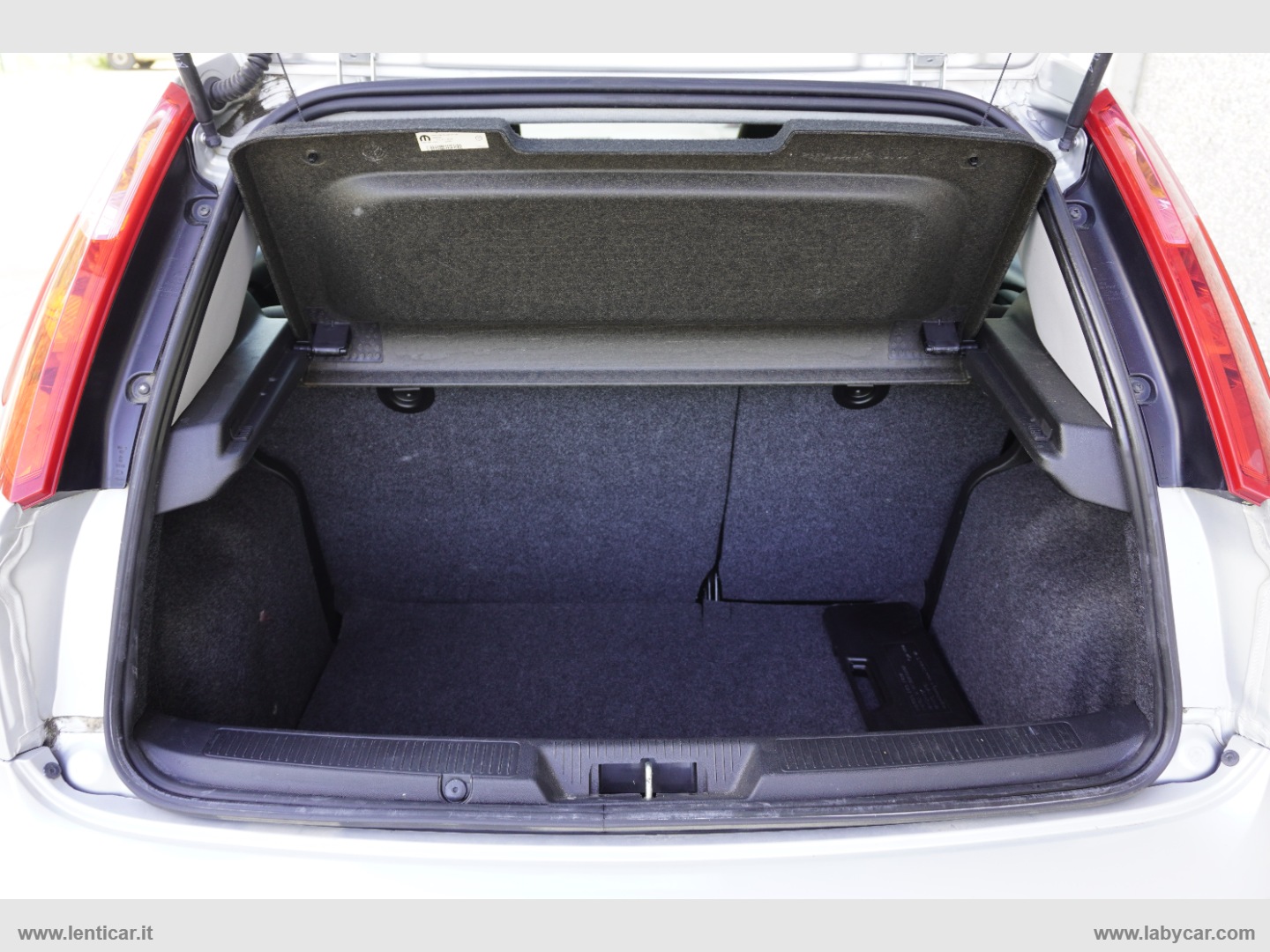 Punto 1.3 MJT S&S 95CV Street solo 21.000 Km - immagine 15