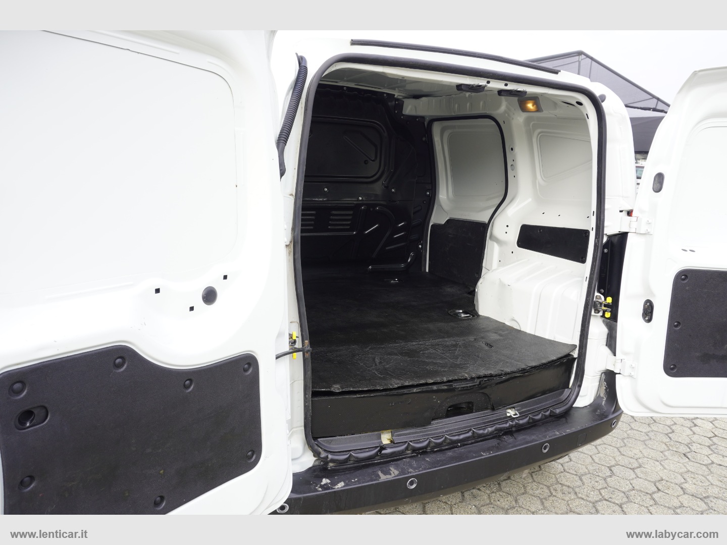 Fiorino 1.4 8V CNG 70CV Cargo SX Metano - immagine 15
