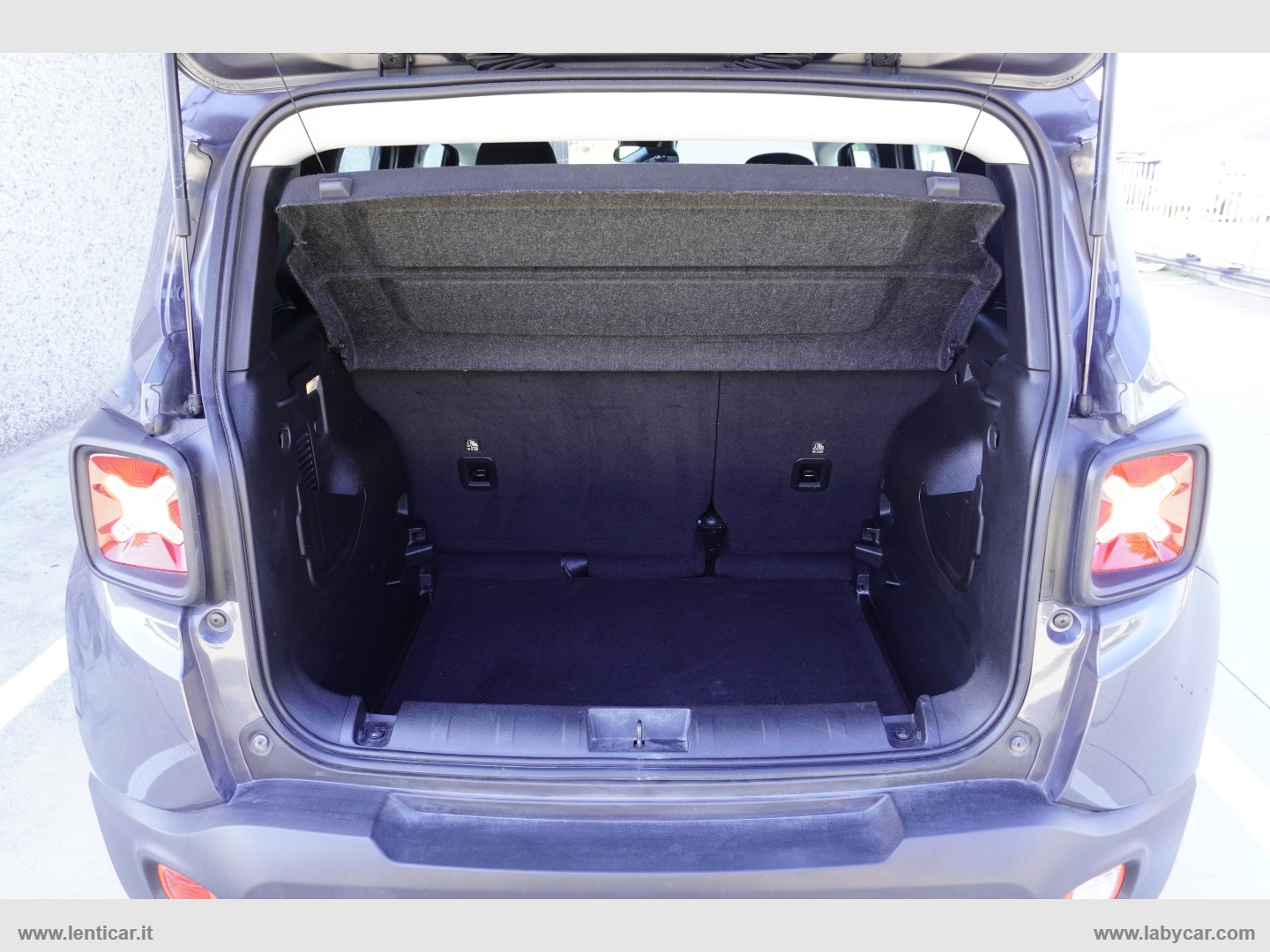 Renegade 1.5 T4 MHEV Limited - immagine 15
