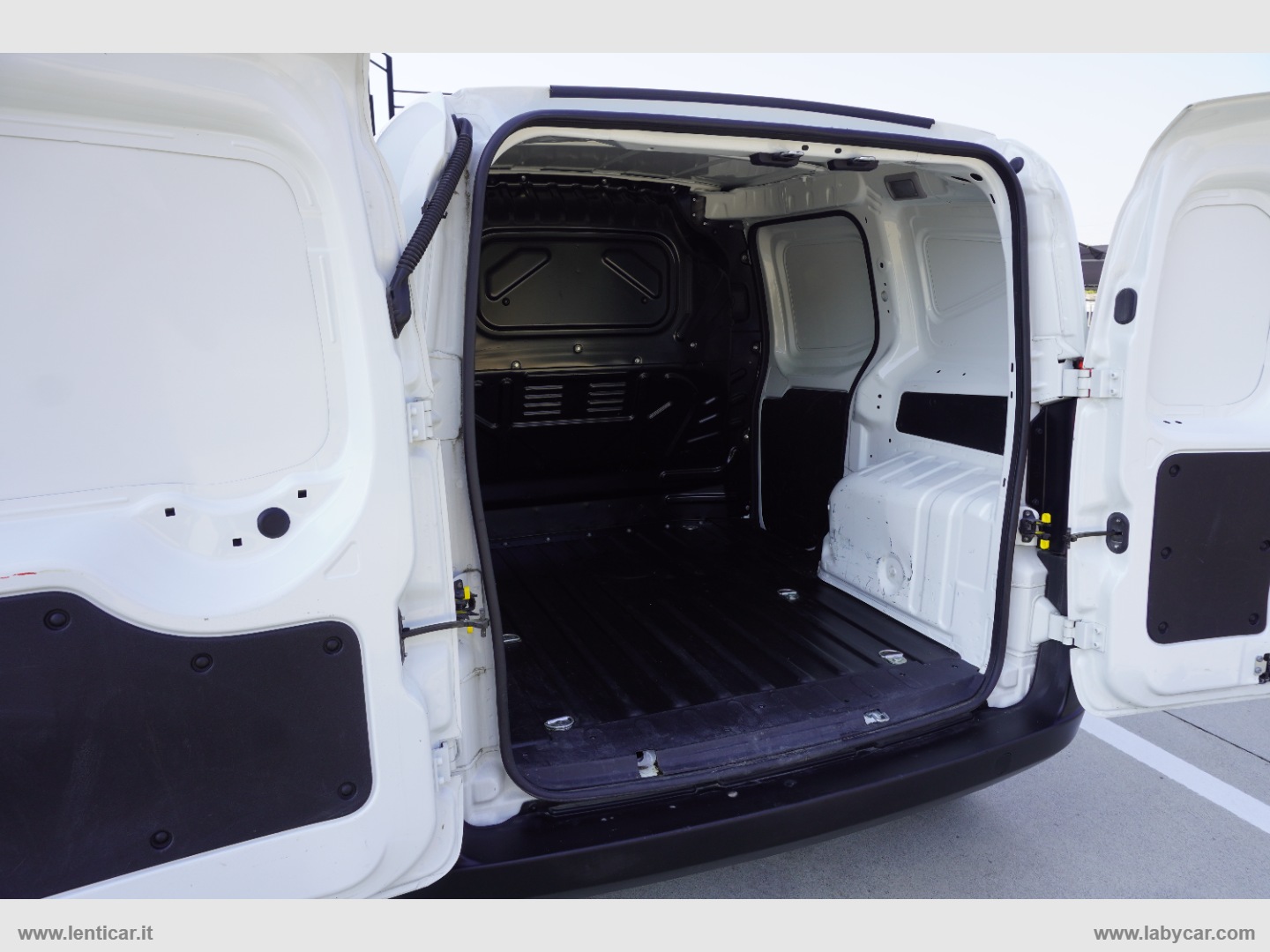 Fiorino 1.3 MJT 95CV Cargo Adventure Euro 6D-temp - immagine 15