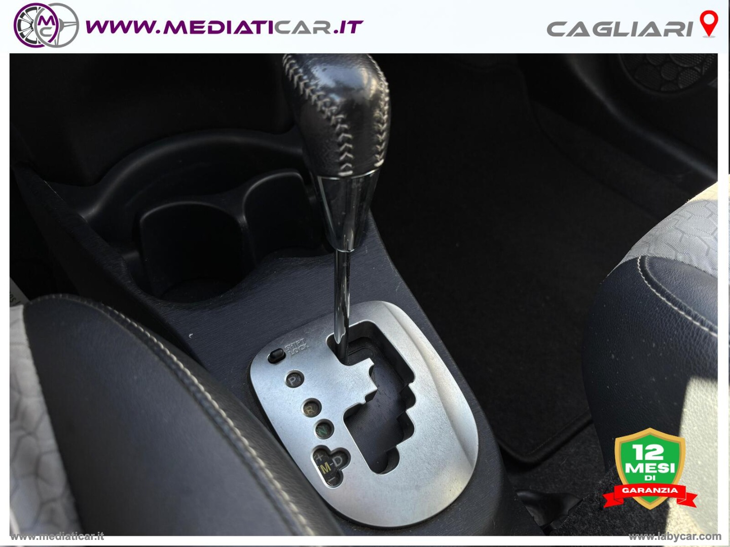 Yaris 1.3 5p. Lounge CVT Stop & Start - immagine 15