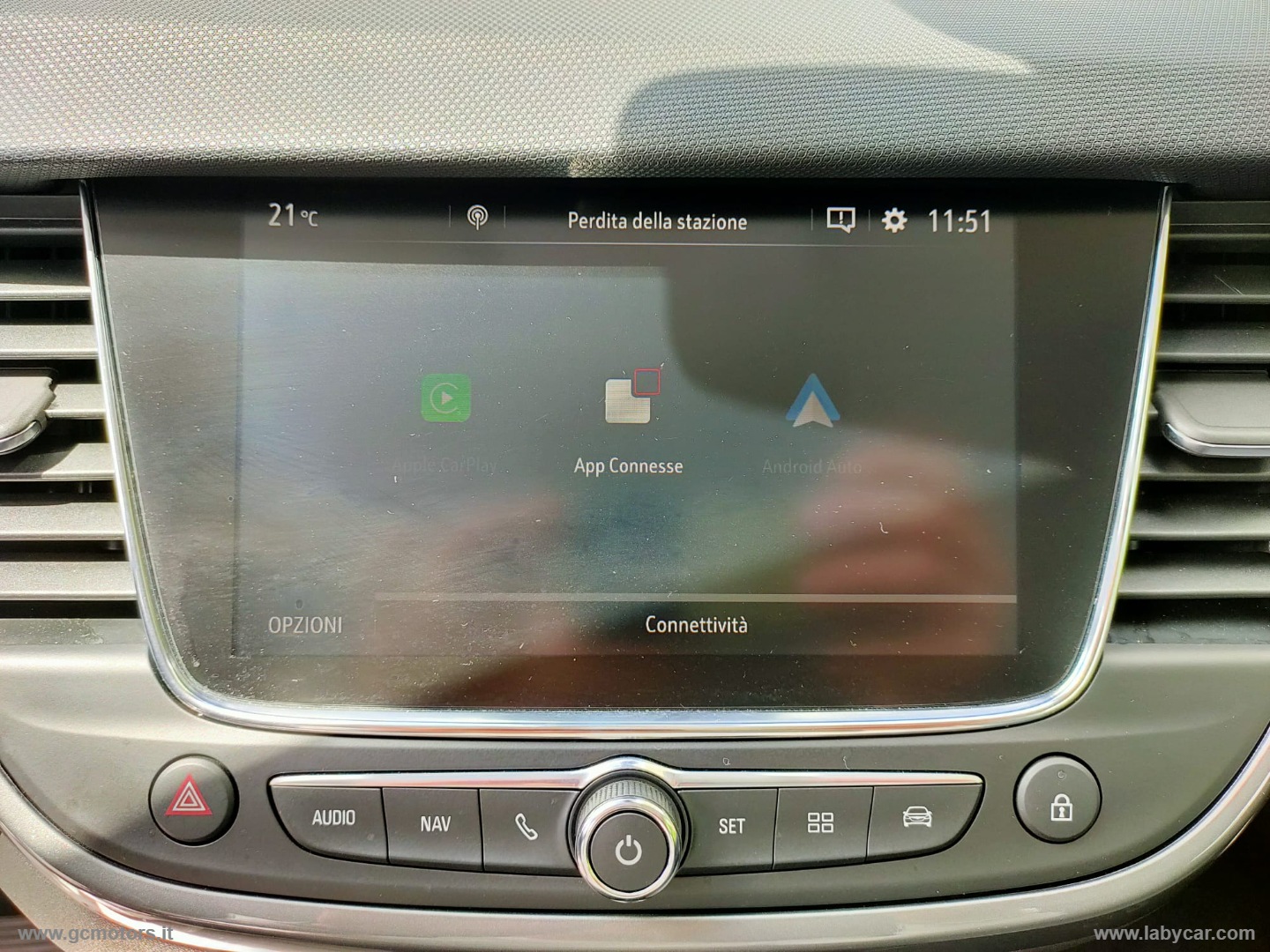 Opel Crossland Crossland 1.2 T. 12V 130CV aut.S&S Eleg. - Immagine 15