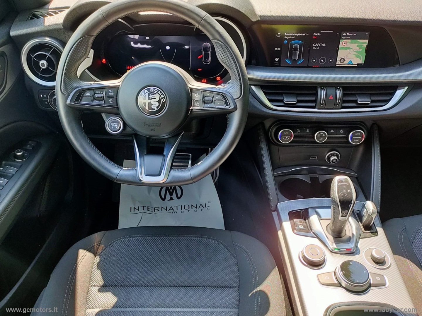 Alfa Romeo Stelvio Stelvio 2.2 T.d. 160CV AT8 RWD Sprint - Immagine 15