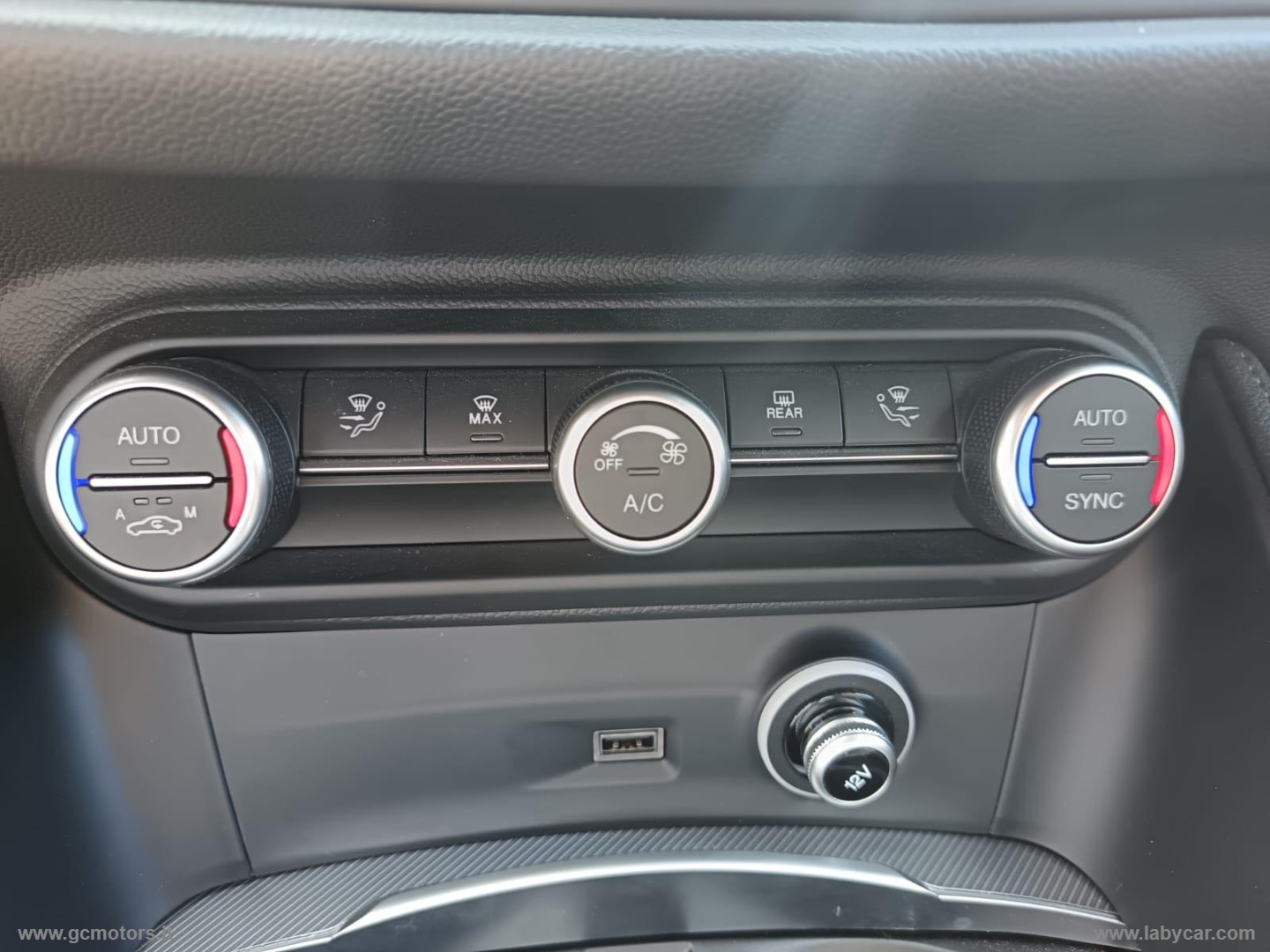 Alfa Romeo Stelvio Stelvio 2.2 T.d. 160CV AT8 RWD Sprint - Immagine 15