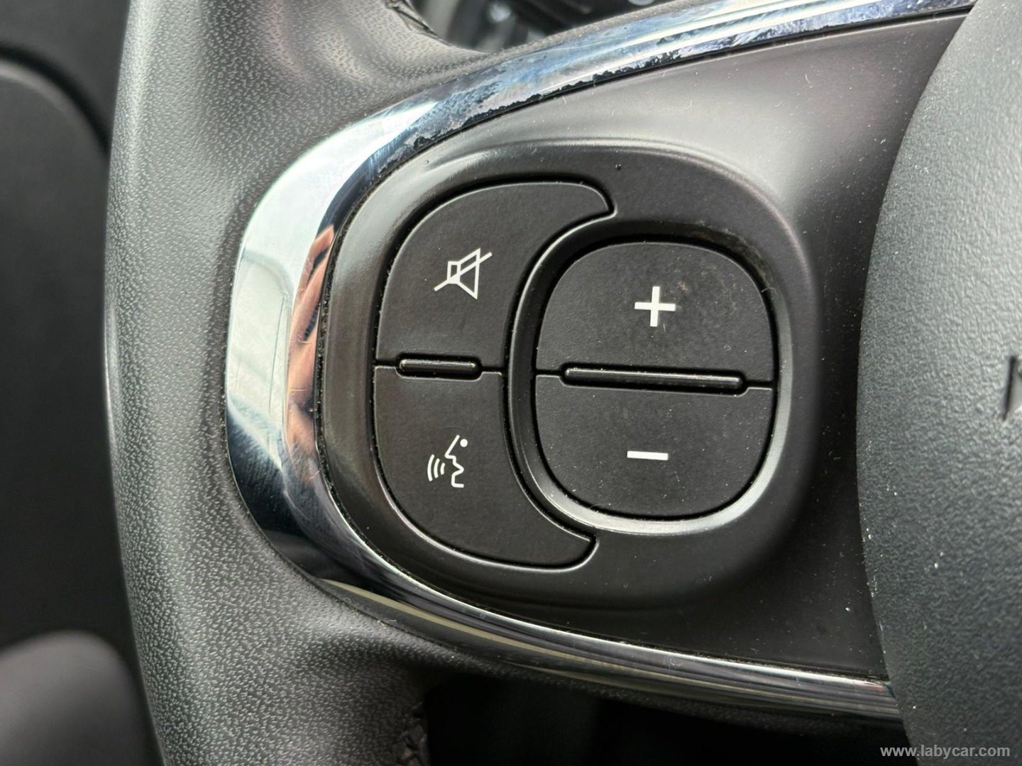 500 C 1.0 Hybrid Dolcevita - immagine 15