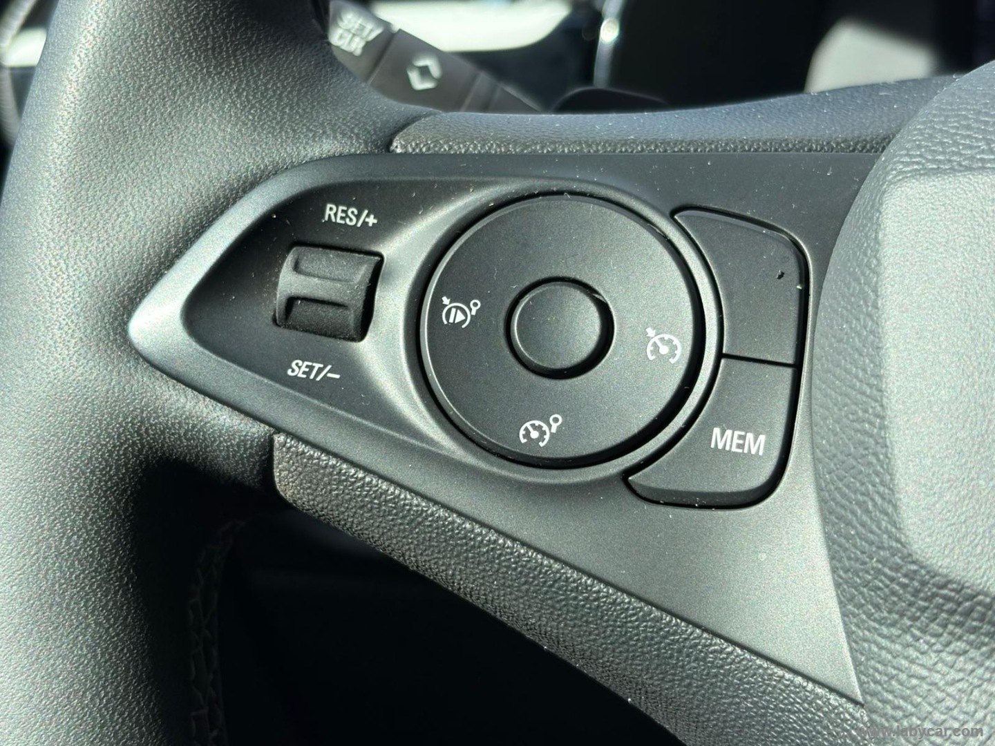 Corsa Hybrid 100 CV aut. GS - immagine 15