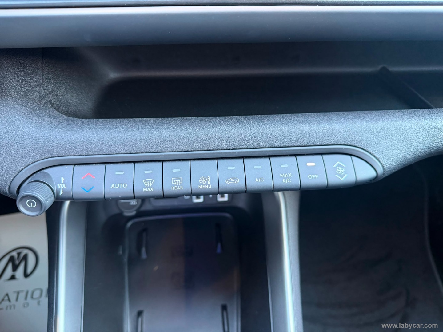 Jeep Avenger 1.2 Turbo Summit - Immagine 15