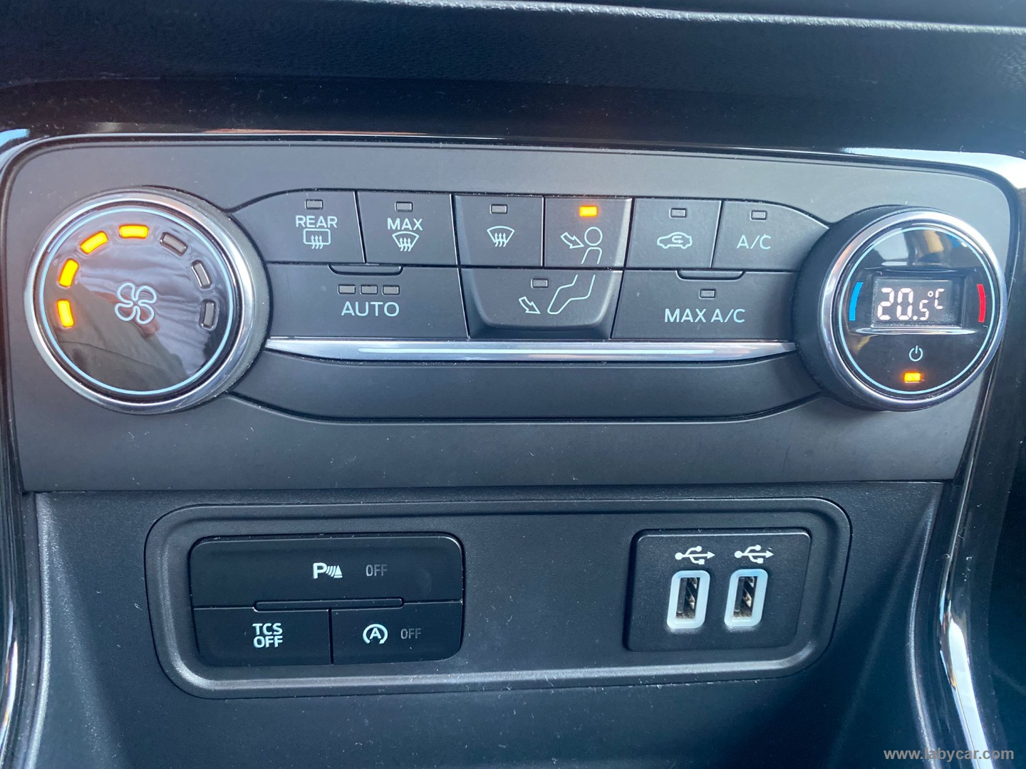 EcoSport 1.0 EcoBoost 100 CV Titanium - immagine 15