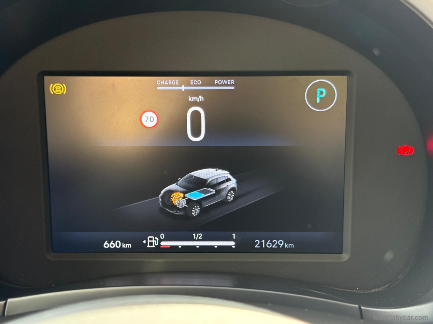 600 Hybrid 145 CV DCT MHEV Icon - immagine 15