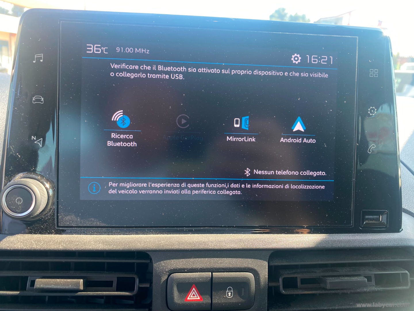 Citroën BERLINGO BlueHDi 100 S&S Combi Live - Immagine 15