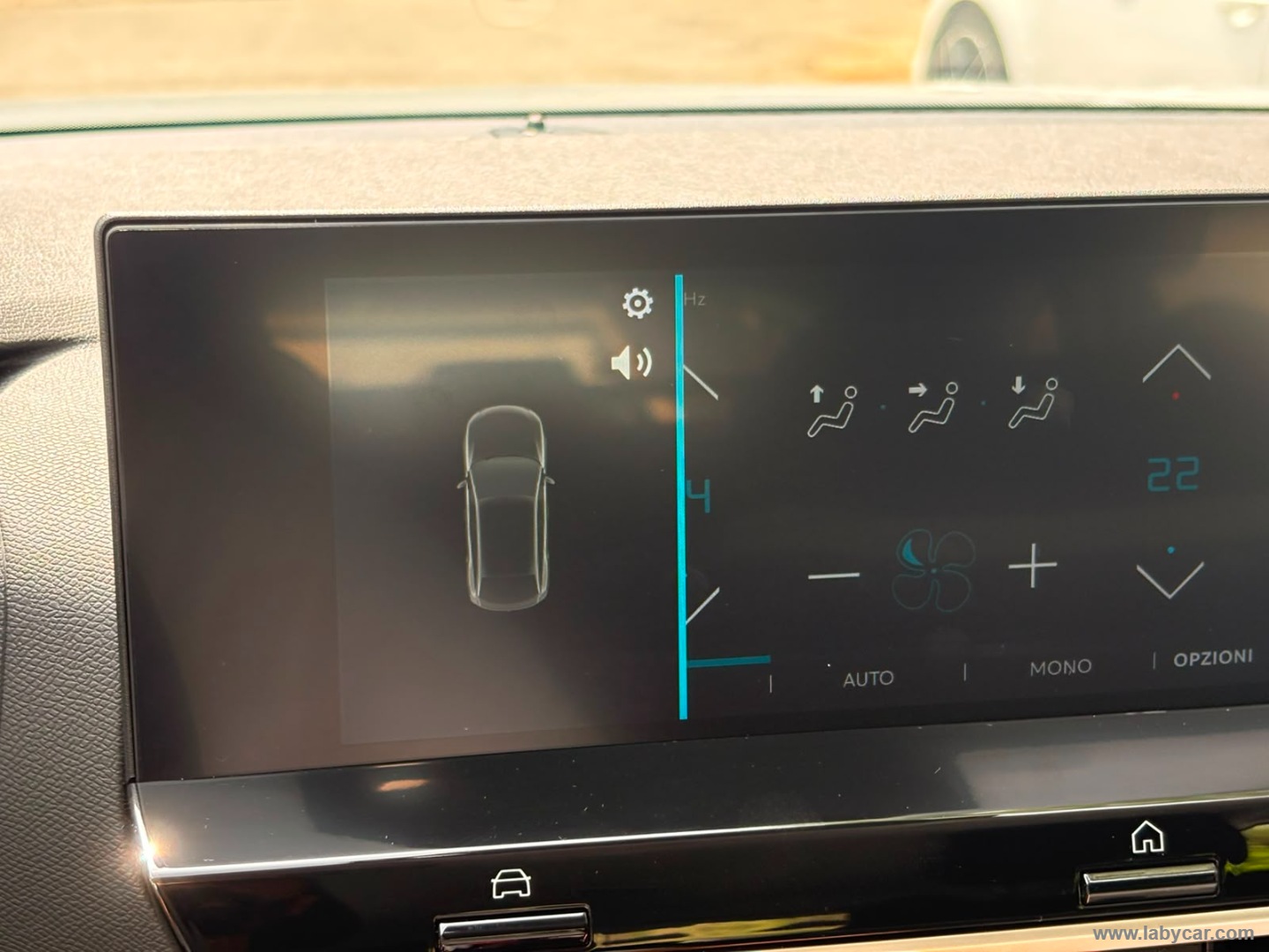 Citroën C4 Hybrid 110 e-DCS6 You - Immagine 15
